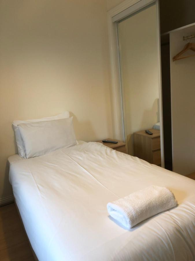 Wallace Budget Rooms Glasgow Exterior photo
